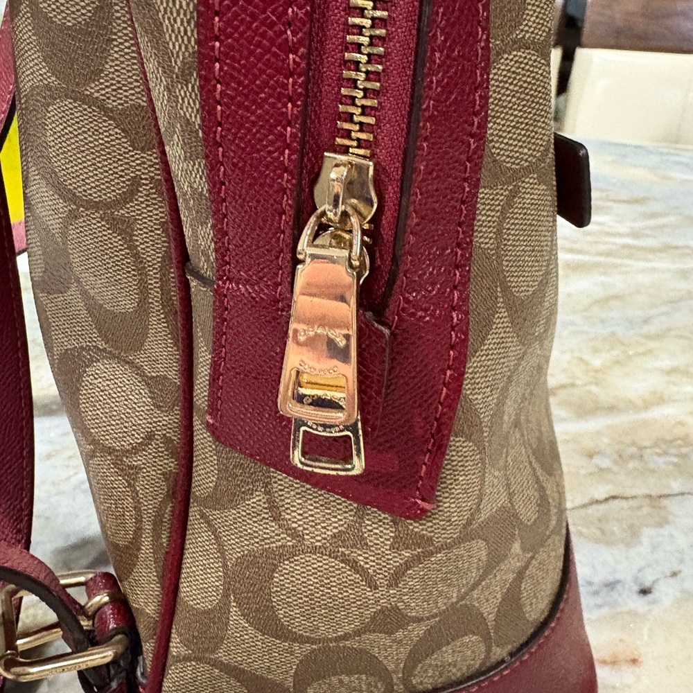 Coach Tan and Red Signature Backpack - Picture 4 of 7